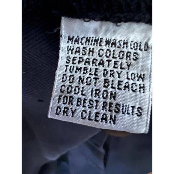 Tommy Bahama Black Embroider Vintage Hawaiian Button Up Silk Shirt M Pocket - Picture 8 of 8